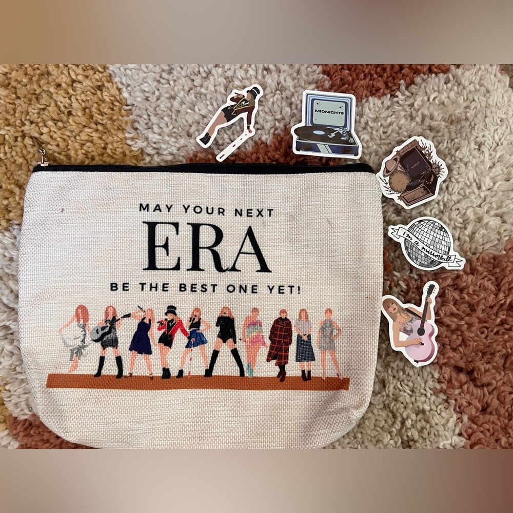 Taylor Swift Beige Canvas Bag Bundle